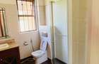 5 Bed Villa with En Suite in Runda - 16
