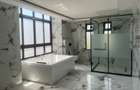 6 Bed House with En Suite in Runda - 5