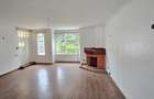 5 Bed Townhouse with En Suite at Lavington Road - 17