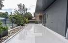 5 Bed Townhouse with En Suite in Lavington - 5