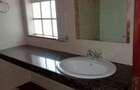 5 Bed Townhouse with En Suite in Rosslyn - 5