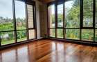 4 Bed House with En Suite in Runda - 12