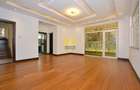 4 Bed Townhouse with Garden in Spring Valley - 1