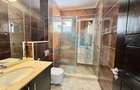 3 Bed Apartment with En Suite in Riverside - 17