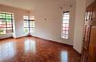 5 Bed Townhouse with En Suite at Lavington Road - 3