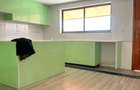 4 Bed House with En Suite in Rosslyn - 10