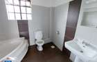 3 Bed Apartment with En Suite in Westlands Area - 12