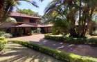 5 Bed Townhouse with En Suite in Runda - 2