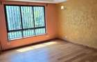 5 Bed Townhouse with En Suite at Lavington Green - 17
