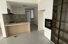 3 Bed Apartment with En Suite in Riverside - 8