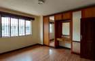 4 Bed Townhouse with En Suite at Brookside Drive - 8