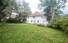 5 Bed Villa with En Suite in Rosslyn - 2