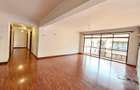 3 Bed Apartment with En Suite in Brookside - 2