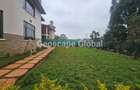 5 Bed House with En Suite in Kyuna - 2