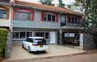 6 Bed Townhouse with En Suite at Brookside - 1
