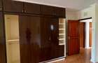 4 Bed House with En Suite in Lavington - 7