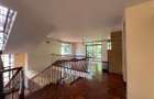 4 Bed Townhouse with En Suite in Lavington - 15