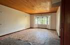 4 Bed Townhouse with En Suite in Westlands Area - 16