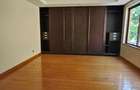 5 Bed Townhouse with En Suite in Westlands Area - 7