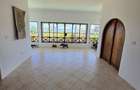 3 Bed Villa with En Suite in Watamu - 1