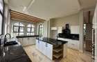 5 Bed Villa with En Suite in Loresho - 5