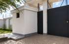 5 Bed House with En Suite in Ongata Rongai - 13