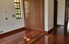 5 Bed House with En Suite in Runda - 16