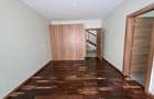 5 Bed Townhouse with En Suite in Lavington - 7