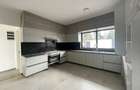 4 Bed House with En Suite in Runda - 5
