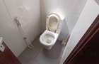 Serviced 2 Bed Apartment with En Suite at Links Road - 12