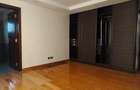 5 Bed Townhouse with En Suite in Westlands Area - 17