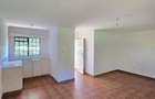 5 Bed Townhouse with En Suite at Meadows - 9