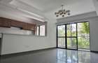 2 Bed Apartment with En Suite in Riverside - 6