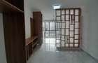 Studio Apartment with Gym at Wood Avenue - 9