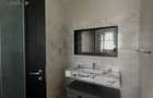 3 Bed Apartment with En Suite at Riverside Drive - 18