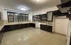 4 Bed Townhouse with En Suite in Kiambu Road - 11