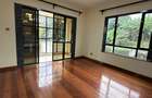 6 Bed Townhouse with En Suite in Loresho - 11