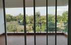 3 Bed Apartment with En Suite at City Park Drive - 12