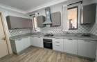 4 Bed Apartment with En Suite in Parklands - 4