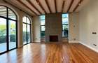 5 Bed Townhouse with En Suite at Loresho - 6