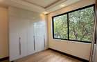 5 Bed Townhouse with En Suite in Kitisuru - 17