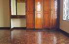5 Bed Townhouse with En Suite at Yaya Center - 17