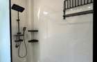 5 Bed Townhouse with En Suite in Lavington - 6