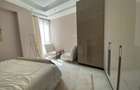 3 Bed Apartment with En Suite in Riverside - 6