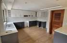3 Bed Townhouse with En Suite at Loresho - 12