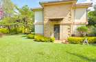 4 Bed Townhouse with En Suite in Rosslyn - 1