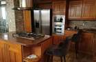 5 Bed Villa with En Suite in Lavington - 12