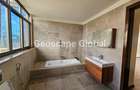 4 Bed Apartment with En Suite in Muthaiga - 12