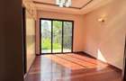5 Bed Townhouse with En Suite in Karen - 6