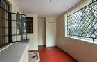 Serviced 3 Bed Apartment with En Suite at Mbaazi Avenue - 5
